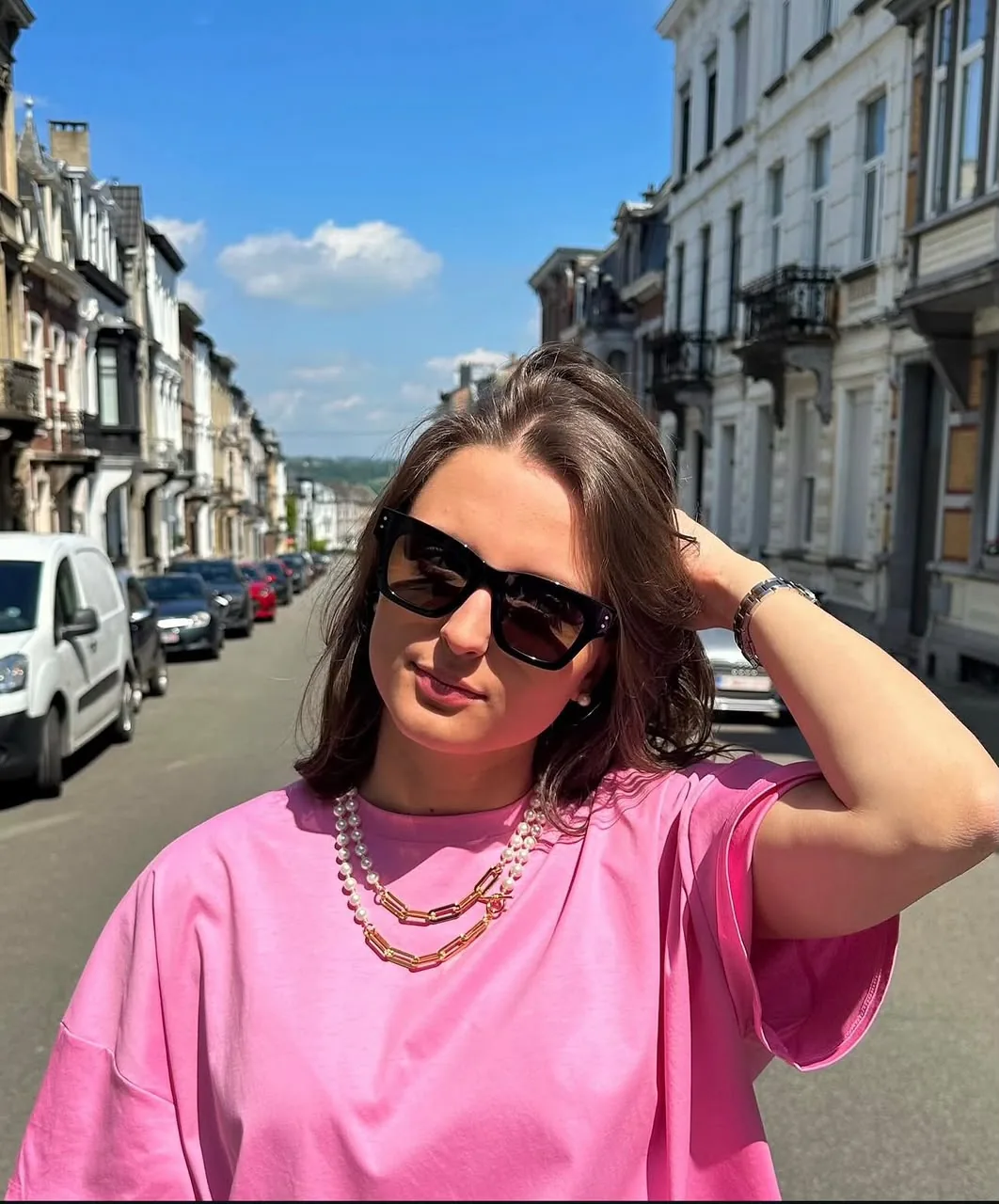 Portrait avec lunettes rondes